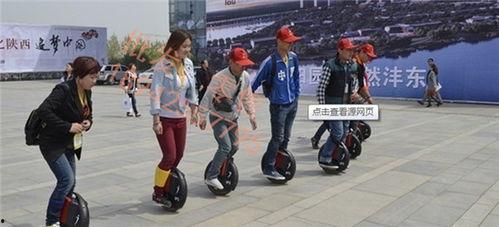 平衡车教学视频成人电动,成人电动平衡车轻松入门指南