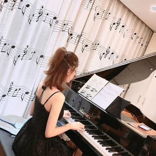 成人钢琴课堂视频