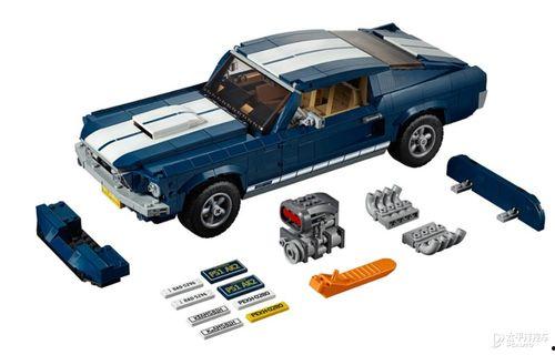 汽车拼接成人模型视频,创意拼接打造独特人形模型