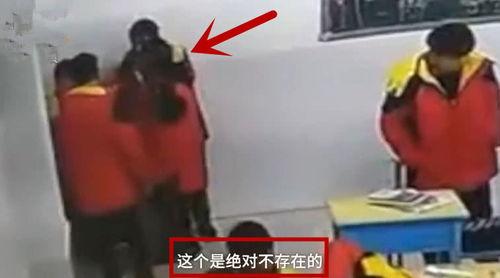 成人上课摔伤视频真实版,成人课堂意外摔伤，真实记录校园安全警示