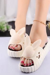 可爱的兔子成人拖鞋视频