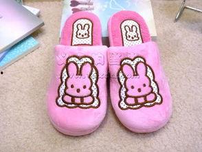 可爱的兔子成人拖鞋视频