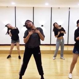 成人舞蹈女神节舞蹈视频,成人舞蹈视频精彩回顾